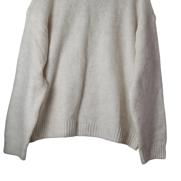 H&M Medium Wool Alpaca Blend Long Sleeve Mock-Neck Oversized Sweater - Picture 5 of 11